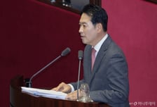 내란재판부법 필리버스터 첫 주자로 장동혁…"국회가 스스로 헌법 부정"