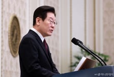 [속보]이재명 대통령 "우리가 이룬 성취, 어르신들 희생·헌신 위에 세워져"