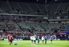 손흥민도 손 못 썼다...텅텅 빈 관중석, '축협 리스크'에 떠는 체육계