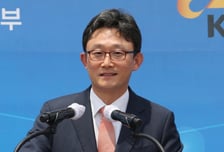 박윤영 조기 등판?…1월 임시주총설에 이사회 "논의한 적 없다"