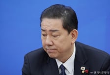 김병기, 대한항공 160만원 숙박권 논란에 "적절치 못했다...다만 금액은 30만원대"