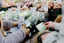 생활물가·고환율 걱정에 소비심리 '하락'…집값 상승 전망은 ↑