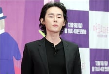 허지웅 "정말 X까고 있다"…'대홍수' 혹평에 분노