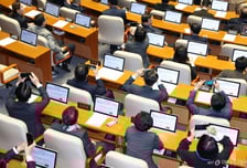 [속보]'정보통신망법 필리버스터' 종결안 가결…찬성 184명