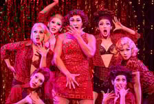 '킹키부츠', 쇼 뮤지컬의 정점을 다시 쓰다 [리뷰]