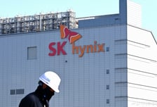 SK하이닉스 "투자규제 개선, 금산분리 훼손 아냐…생존 걸린 문제"