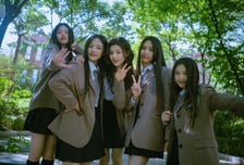 Good Bye 2025 l 혁명가가 되지 못한 뉴진스, 요란했던 복귀