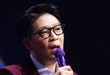 MC몽, 불륜설에 이체내역 공개 "차가원, 가정에 충실...늘 아티스트와 만나"