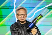 그록 끌어안은 젠슨황, AI추론칩 '정조준'