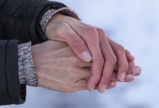 "친구야 술은 다음에"...체감 -20도 한파에 깜짝, '이 질환' 위험 경고