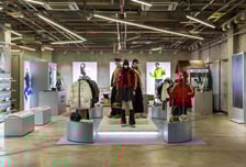 'ABC마트' 아디다스와 '겨울 캠핑' 분위기의 성수 팝업 오픈