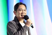 "이제 물린 사람 아무도 없다" 역대 최고가 삼전…연말 랠리 이어갈까