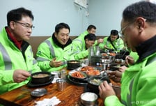 "보다 넓게 확장할 것"…장동혁, 이명박·박근혜 만남 다음은?