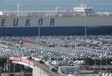 역대급 수출 이면엔 '반도체 쏠림' 그림자…"비반도체 실적 회복 관건"