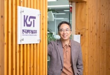 "좋은 기업 넘어 탁월한 기업으로"…KST의 '그레이트 2030' 구상