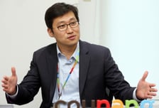 김범석 맹탕 사과+사실상 5000원 보상...들끓는 민심에 기름 붓기?