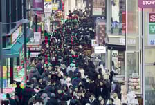 '아듀 2025!' 서울 22만명 몰린다…보신각 차량통제, 종각역 무정차