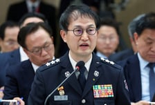 "소방산업, 미래 전략 산업으로"…소방청, 무인소방로봇 시범운영