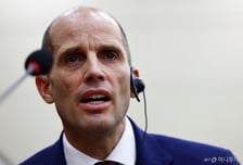 "확인 못했다, 한국어 못 읽어"...청문회서도 성의 없는 쿠팡