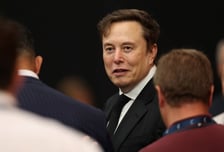 테슬라 미리 고백? "올해 판매량 8.3%↓"…BYD 의식했나