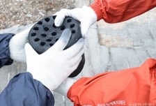 내년 상반기 공공요금 인상 최소화…취약계층 전기·가스 요금 감면