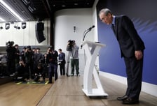 KT "해지 위약금 면제… 6개월간 매월 100GB 데이터"