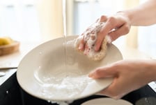 "여보 미안해"...설거지 미뤘다가 '식중독' 날벼락