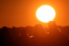 [오늘 날씨] 새해 첫날 최저 -16도 '전국 꽁꽁'…해돋이는 선명