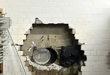 드릴로 은행 벽 뚫은 도둑들...'역사상 최악' 1500억 털렸나