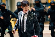 '캐셔로' 이준호, 전 세계 사로잡은 K-히어로...넷플릭스 글로벌 2위·화제성 1위