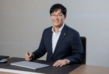 김성수 SKB 사장 "붉은 말의 기세로 '다이내믹 브로드밴드' 실현하자"