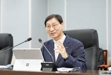 김성주 국민연금 이사장 "스튜어드십 코드 강화·수익률 제고"