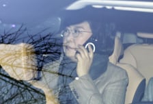 "의혹 더 나오기 전에 철회" 국힘, 이혜훈 낙마 압박…與 "옹호보다 검증"