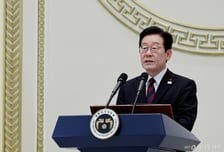 [속보]이재명 대통령 "2026년, 회복·정상화 토대 위 대도약 향해 달려가는 한해"