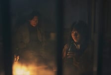 '콘크리트 마켓', 붕괴된 세상에서 살아남는다는 것은