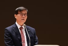 환율·수출·물가…산적한 경제 과제 속 복잡해진 한은