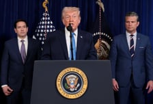 트럼프 "마두로, 美법정에 설 것…정권이양까지 베네수 주둔·통치"