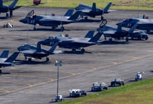 美 "마두로 체포 공격에 항공기 150대 이상 동원"