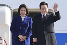 이재명 대통령 베이징 도착…中, "양국 전략적 협력관계 발전 기대"