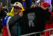 "불법"vs"영장집행"…'마두로 체포'로 분열된 미국 정치