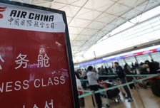 새해 연휴 '일본' 가던 중국인들 돌변..."서울 최고" 한국행 4배 폭증