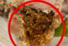 "삼계탕 먹다 '닭 배설물' 꿀꺽"...사과도 없고, 흔한 일 취급 '분통'