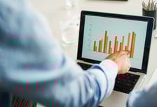 "직원 없이 혼자 남겠네"...감봉 선포한 중기 사장 '신년사' 공분