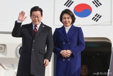 [속보]이재명 대통령 부부, 2박3일 일정 마치고 상하이로 '출발'