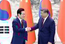 정상회담 30분 연장, 장관 영접…이재명 대통령 극진 대접한 시진핑, 왜?