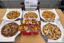 "이 대통령, 피자 쐈다" 인증샷 깜짝...'공공의료' 복지부 격려