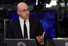 '트럼프 경제참모' 연준 이사 "올해 기준금리 1%p 이상 낮춰야"