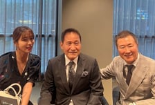 이민정, 시상식서 '하트 포즈' 사양하고 故 안성기 추모…"멋졌던 선생님"