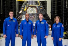 한 달 앞 다가온 '50년 만 유인 달 탐사'…우리나라 기술 실렸다는데