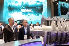 박정원 두산 회장, CES 참가…"AI 시대 에너지 시장 선도할 것"